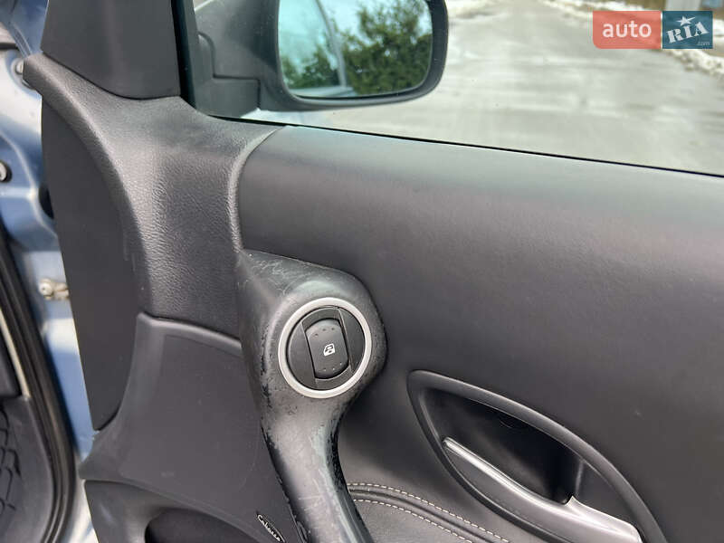 Универсал Renault Laguna 2005 в Киеве