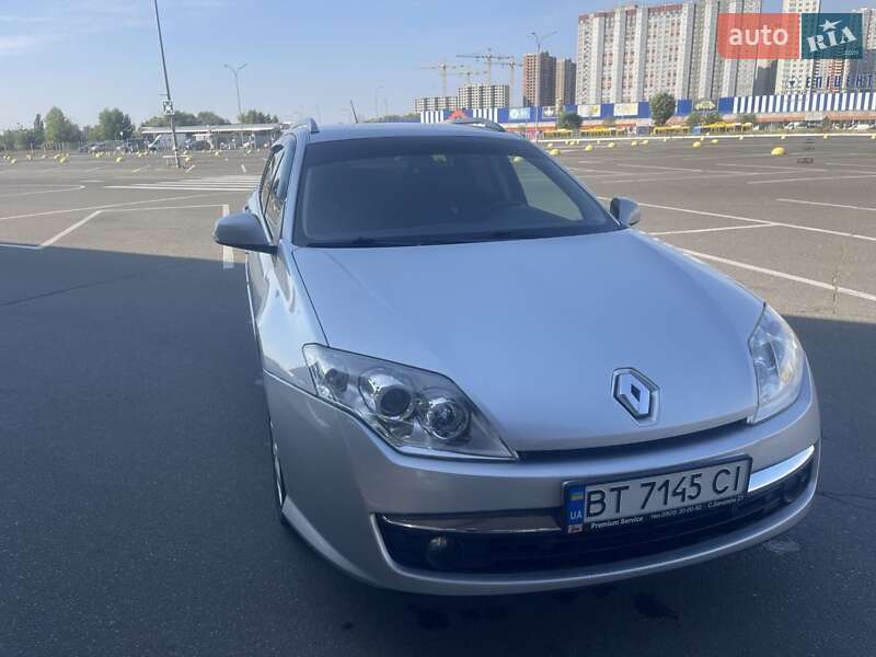 Универсал Renault Laguna 2010 в Киеве
