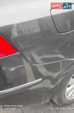 Лифтбек Renault Laguna 2003 в 