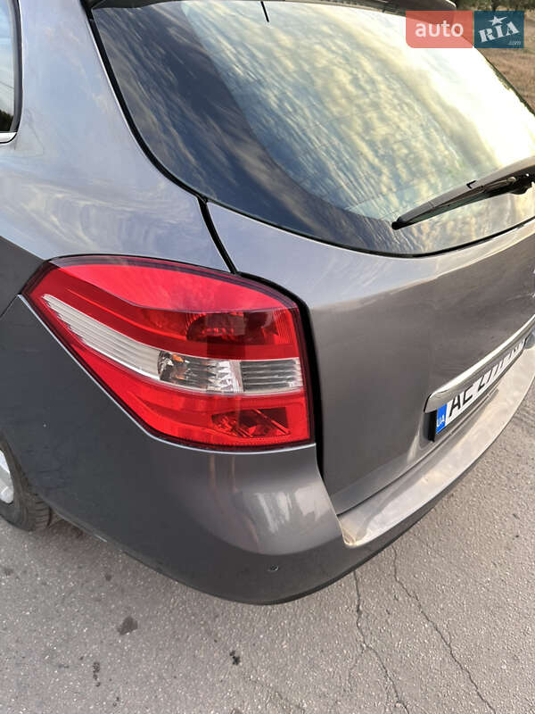 Универсал Renault Laguna 2010 в Павлограде