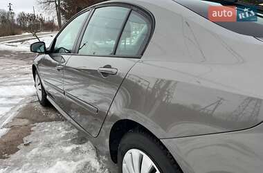 Лифтбек Renault Laguna 2009 в Калиновке