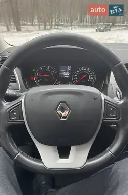 Renault Laguna 2015