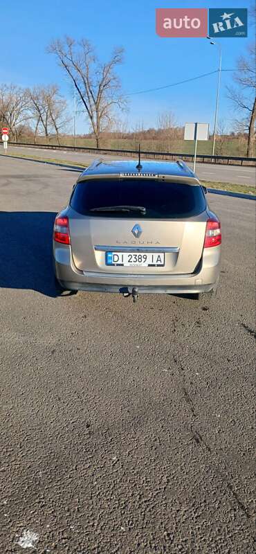 Универсал Renault Laguna 2011 в Ромнах