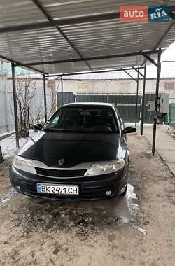 Лифтбек Renault Laguna 2003 в 