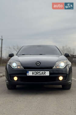 Лифтбек Renault Laguna 2008 в 