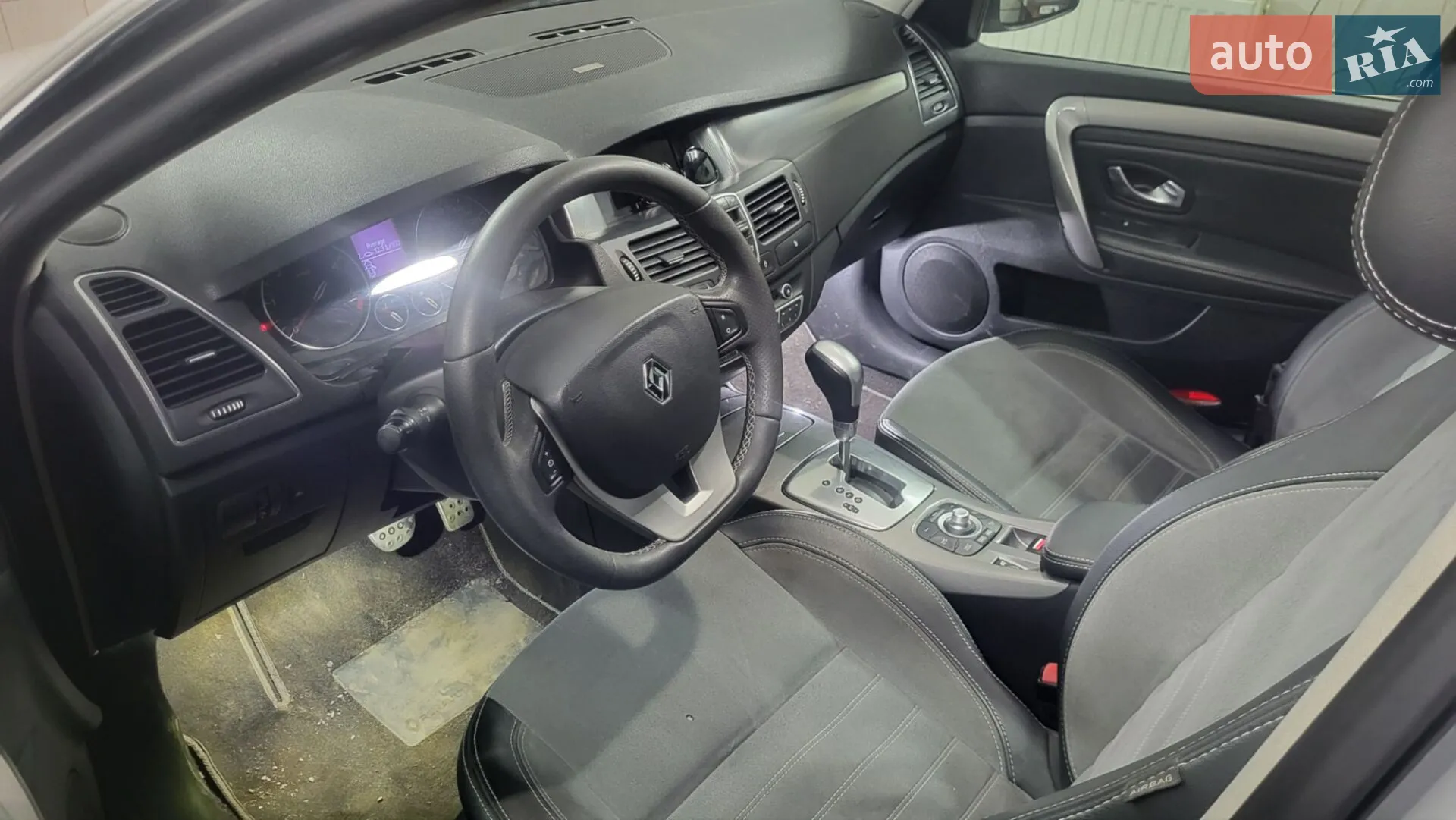 2011 Renault Laguna - мініатюра 9