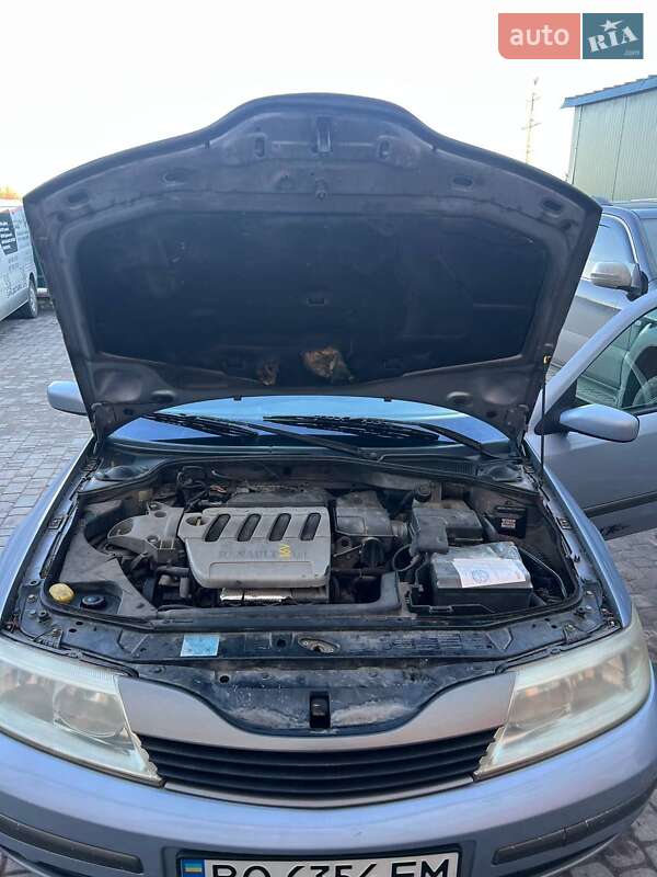 Универсал Renault Laguna 2001 в Тернополе