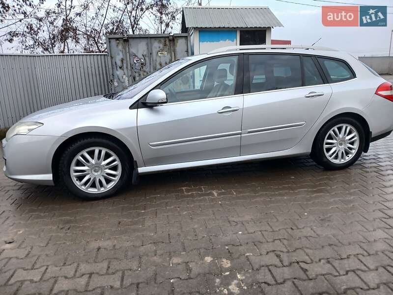 Універсал Renault Laguna 2010 в Чернівцях фото 10 Універсал Renault Laguna 2010 в Чернівцях