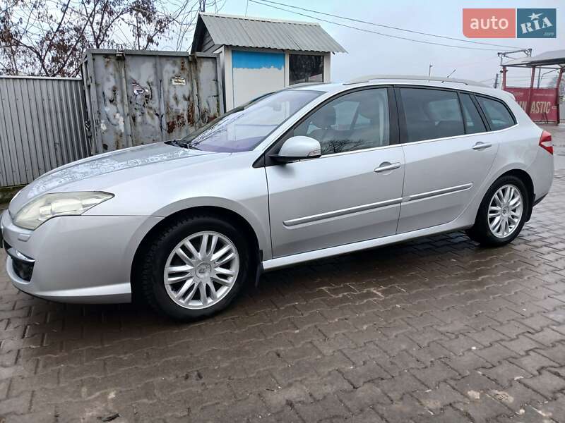 Універсал Renault Laguna 2010 в Чернівцях фото 11 Універсал Renault Laguna 2010 в Чернівцях