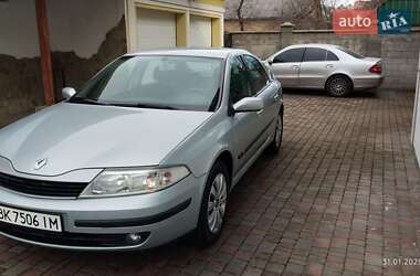 Лифтбек Renault Laguna 2003 в Ровно