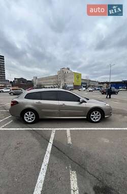 Универсал Renault Laguna 2011 в 