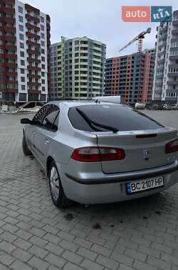 Ліфтбек Renault Laguna 2001 в Тернополі