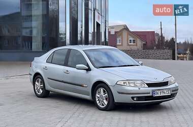 Лифтбек Renault Laguna 2002 в 