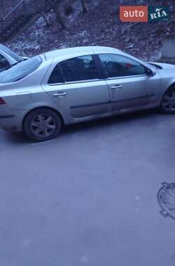 Лифтбек Renault Laguna 2002 в 