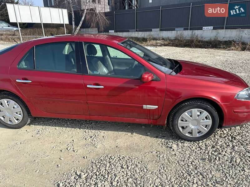 Ліфтбек Renault Laguna 2005 в Львові фото 2 Ліфтбек Renault Laguna 2005 в Львові