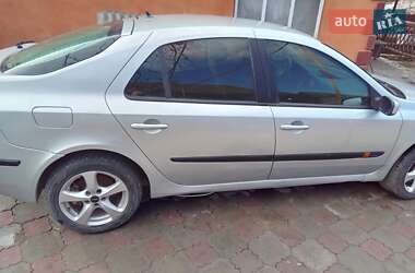 Ліфтбек Renault Laguna 2002 в Чемерівцях