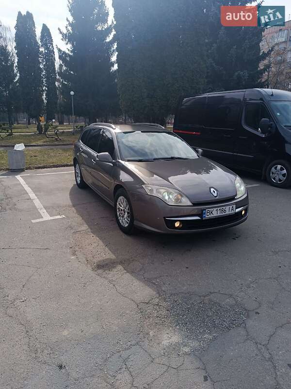 Универсал Renault Laguna 2007 в Сарнах
