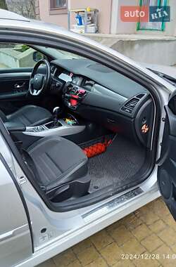 Универсал Renault Laguna 2012 в Ровно