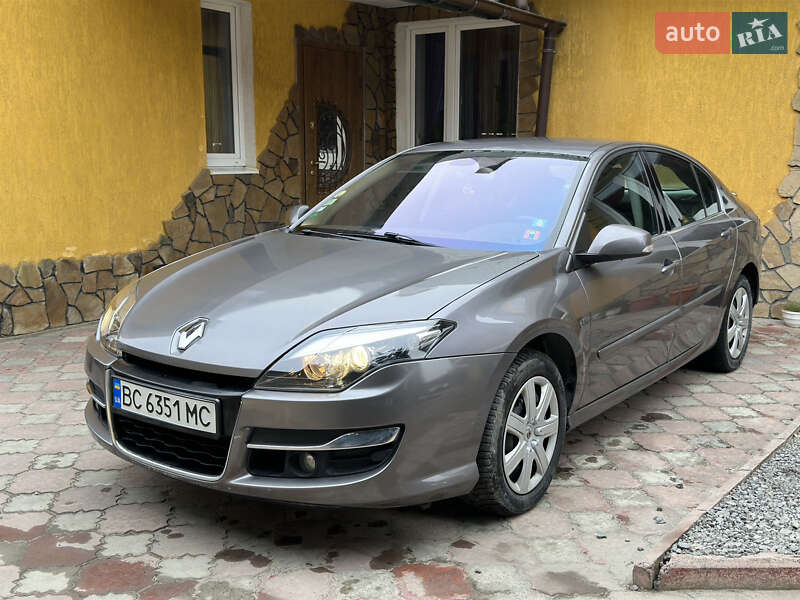 Лифтбек Renault Laguna 2011 в Львове