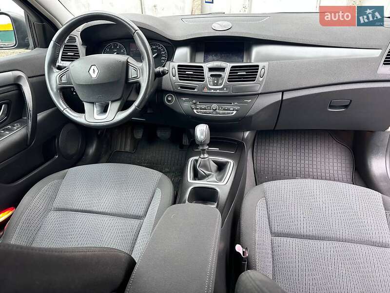 Лифтбек Renault Laguna 2007 в Кропивницком