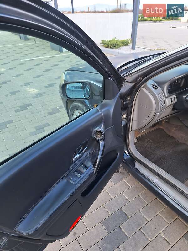 Универсал Renault Laguna 2001 в Ивано-Франковске