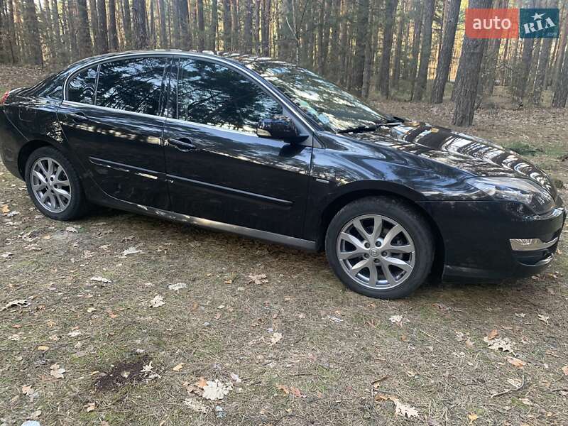 Ліфтбек Renault Laguna 2014 в Гадячі