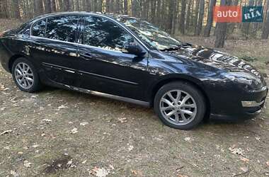Ліфтбек Renault Laguna 2014 в 