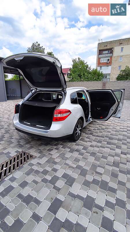 Універсал Renault Laguna 2010 в Гадячі