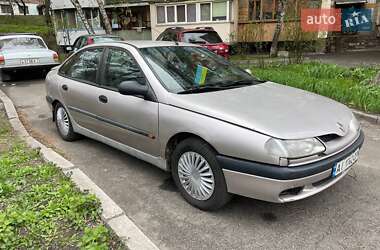 Лифтбек Renault Laguna 1995 в 