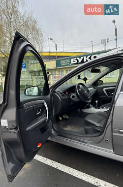 Универсал Renault Laguna 2012 в 