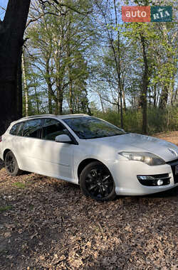Универсал Renault Laguna 2011 в 