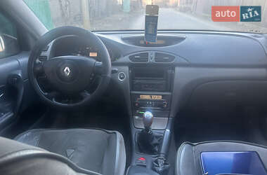 Универсал Renault Laguna 2002 в Гнивани
