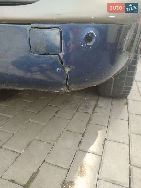 Универсал Renault Laguna 2001 в Пустомытах