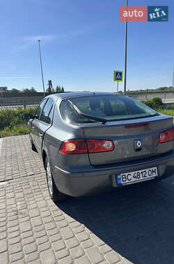 Лифтбек Renault Laguna 2006 в 