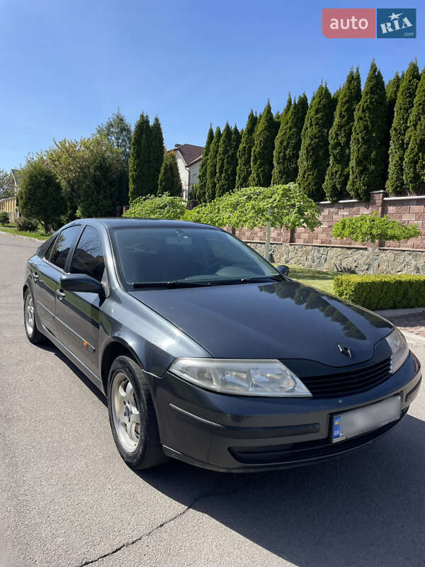 Ліфтбек Renault Laguna 2001 в Рівному фото 2 Ліфтбек Renault Laguna 2001 в Рівному