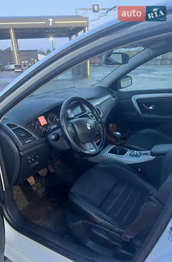 Купе Renault Laguna 2012 в 