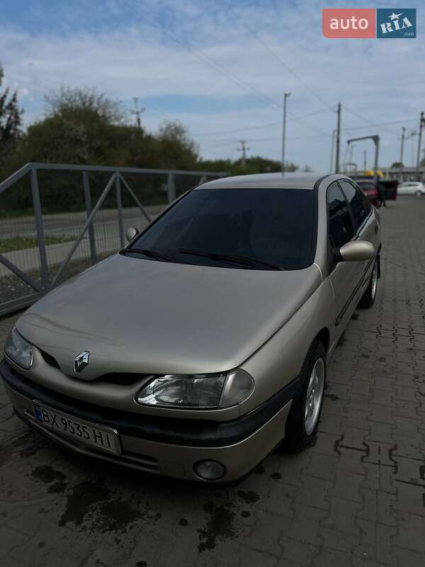 Renault Laguna 2000