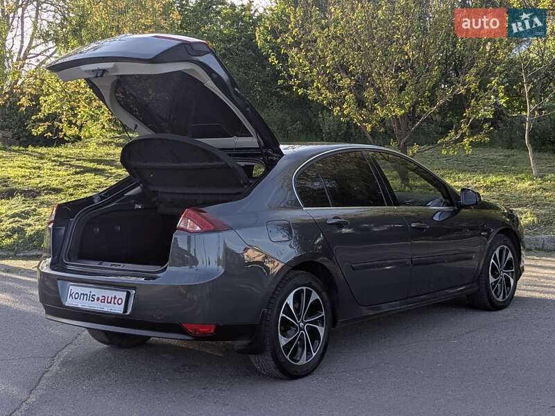 Ліфтбек Renault Laguna 2013 в Хмельницькому