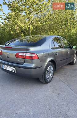 Лифтбек Renault Laguna 2001 в 