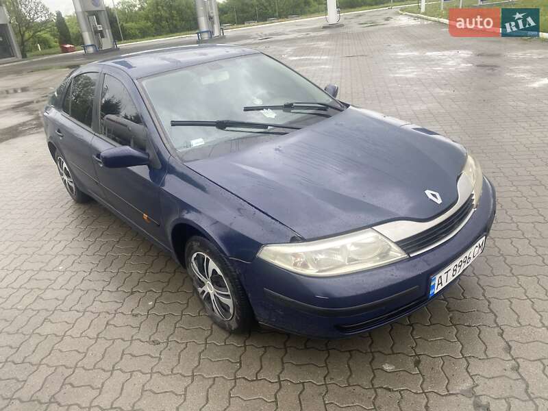 Лифтбек Renault Laguna 2003 в 