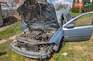 Ліфтбек Renault Laguna 2005 в 