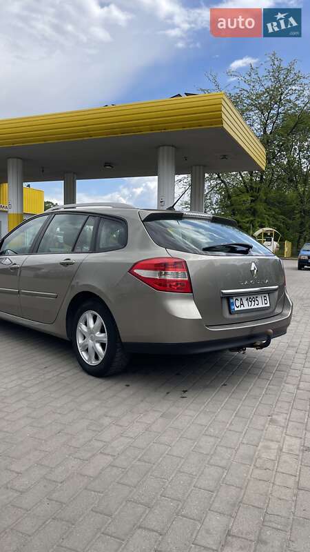 Универсал Renault Laguna 2009 в Смеле