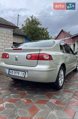 Ліфтбек Renault Laguna 2006 в 