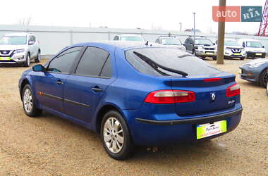 Лифтбек Renault Laguna 2002 в 