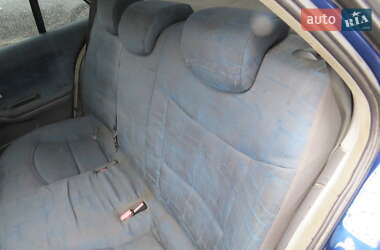 Лифтбек Renault Laguna 2002 в 