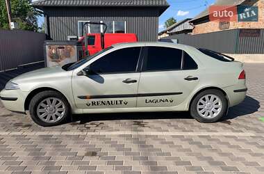 Ліфтбек Renault Laguna 2001 в 