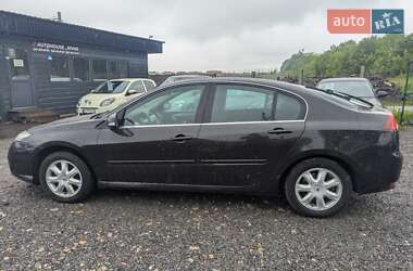 Лифтбек Renault Laguna 2010 в 