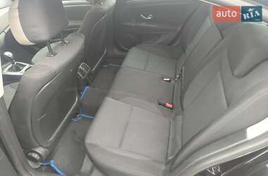Лифтбек Renault Laguna 2010 в 