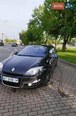 Универсал Renault Laguna 2011 в 