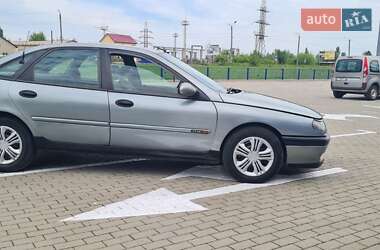 Ліфтбек Renault Laguna 1997 в 